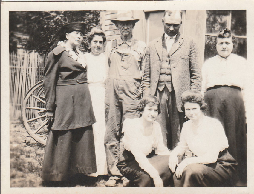 Old Unidentified McClanahan
