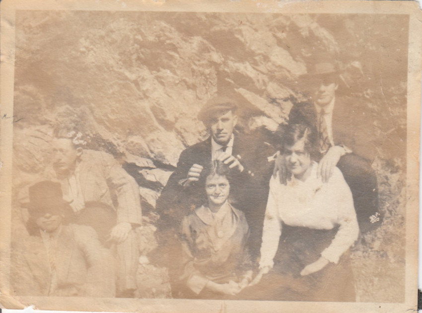 Old Unidentified McClanahan
