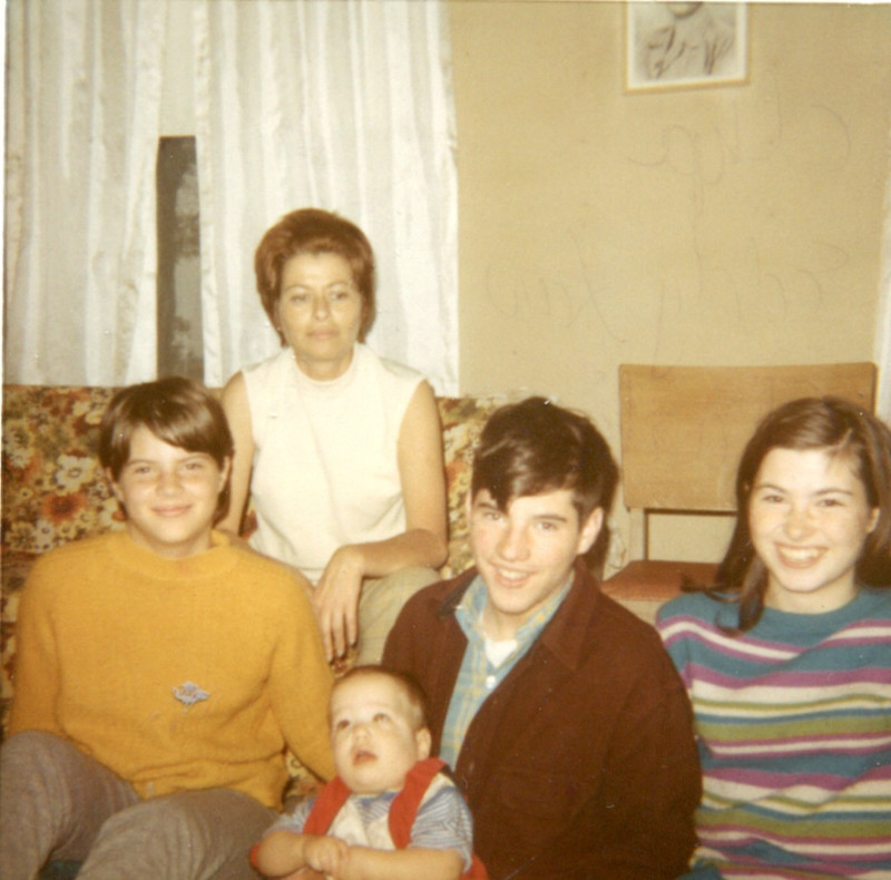 Elizabeth, Elza, Charlie, Eddie Lou, John November 1969
