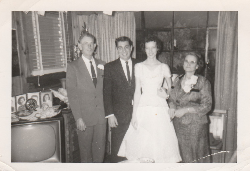 Alice Tarantino
Keywords: Phillips