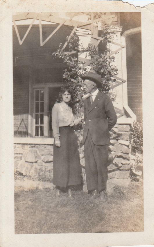Old Unidentified McClanahan
