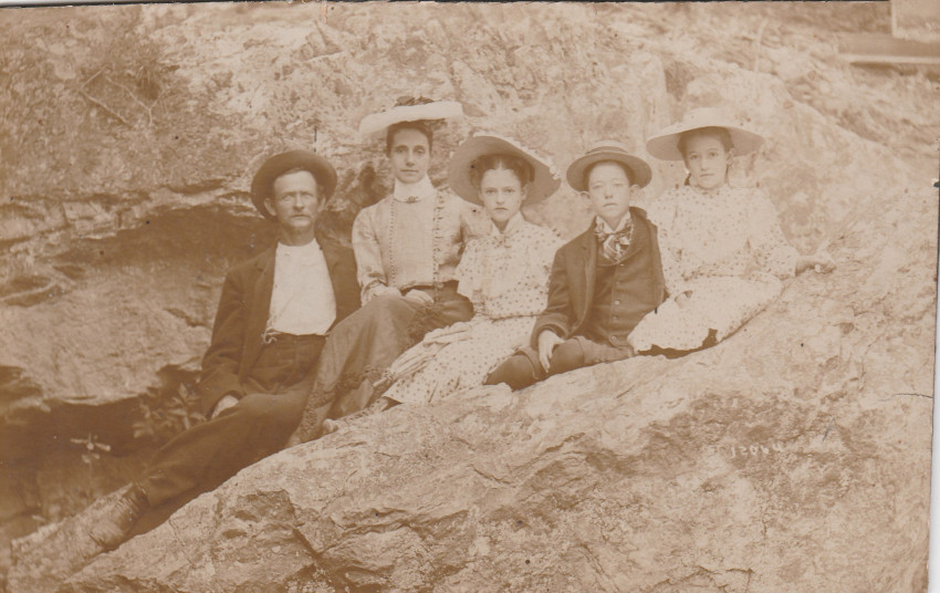 Old Unidentified McClanahan
