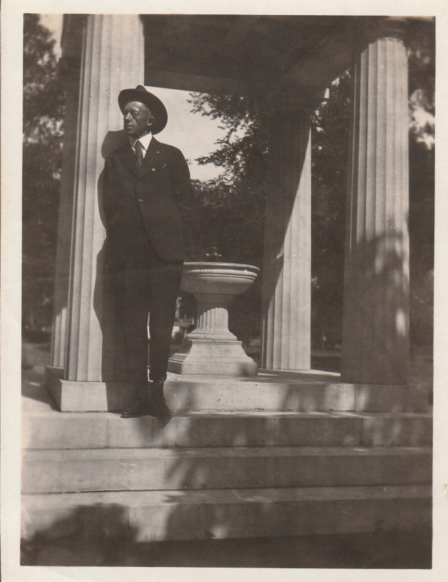 Old Unidentified McClanahan
