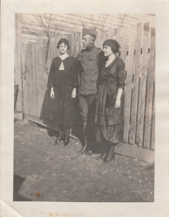 Old Unidentified McClanahan
