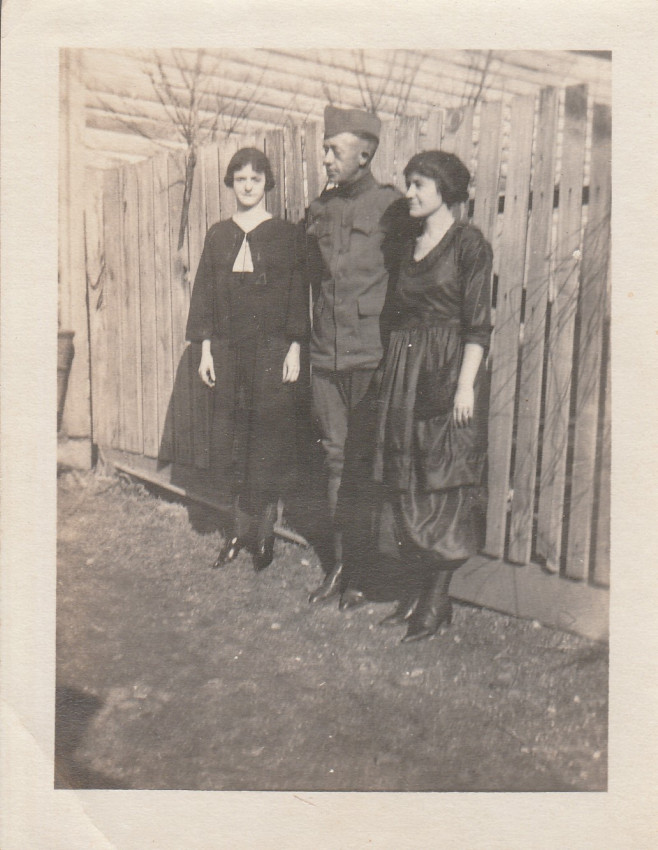 Old Unidentified McClanahan
