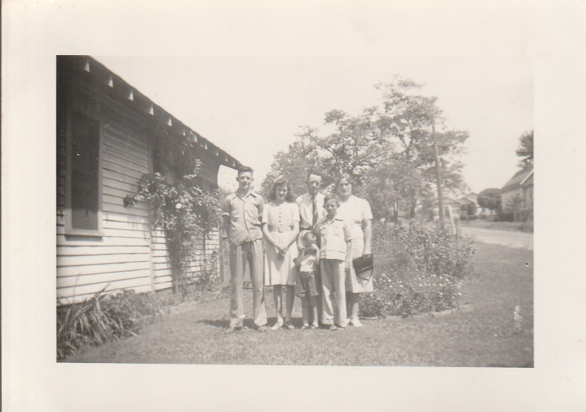 Old Unidentified McClanahan
