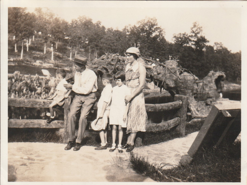 Old Unidentified McClanahan
