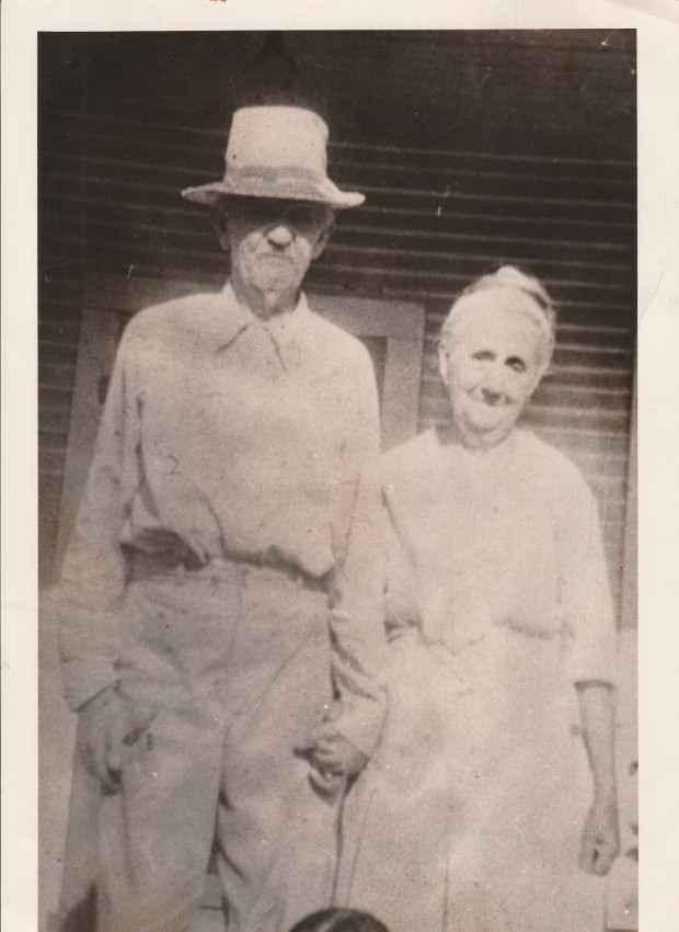 Old Unidentified McClanahan
