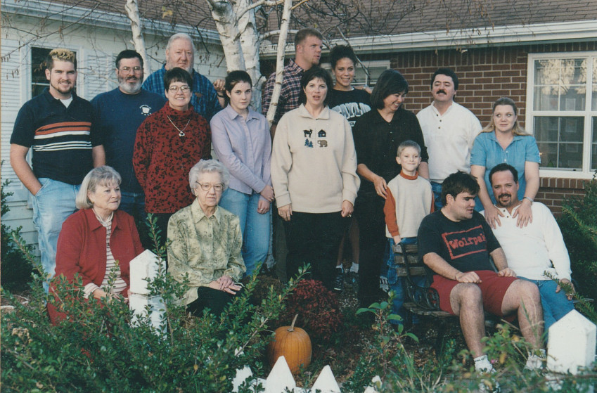 Dec 22, 2001
Top: Nick, Charlie, Jim, Bobby, Katie next row Diane, Julie, Liz, Tozzy, John, , Liz, Maxine, JB, Shawn, John
