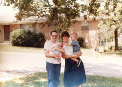 Filename=june_1982_img659.jpg
Filesize=344KiB
Dimensions=1380x999
Date added=Jun 23, 2021 june_1982_img659.jpg
