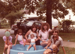 Filename=june_1982_img682.jpg
Filesize=364KiB
Dimensions=1389x999
Date added=Jun 23, 2021 june_1982_img682.jpg