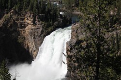 yellowstone_grand_canon_village_upper_and_lower_falls_IMG_2604.JPG